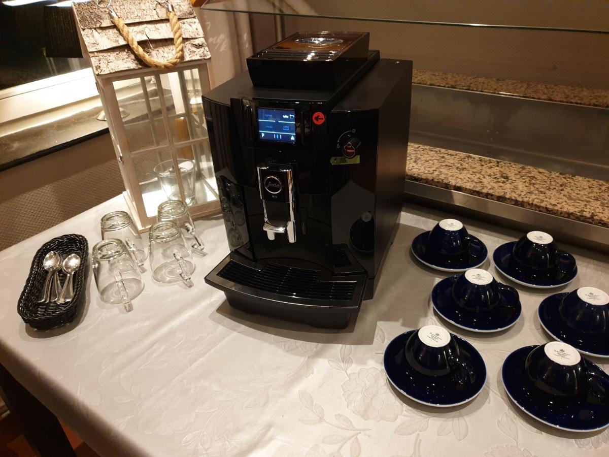Hotel Knipper Lastrup エクステリア 写真