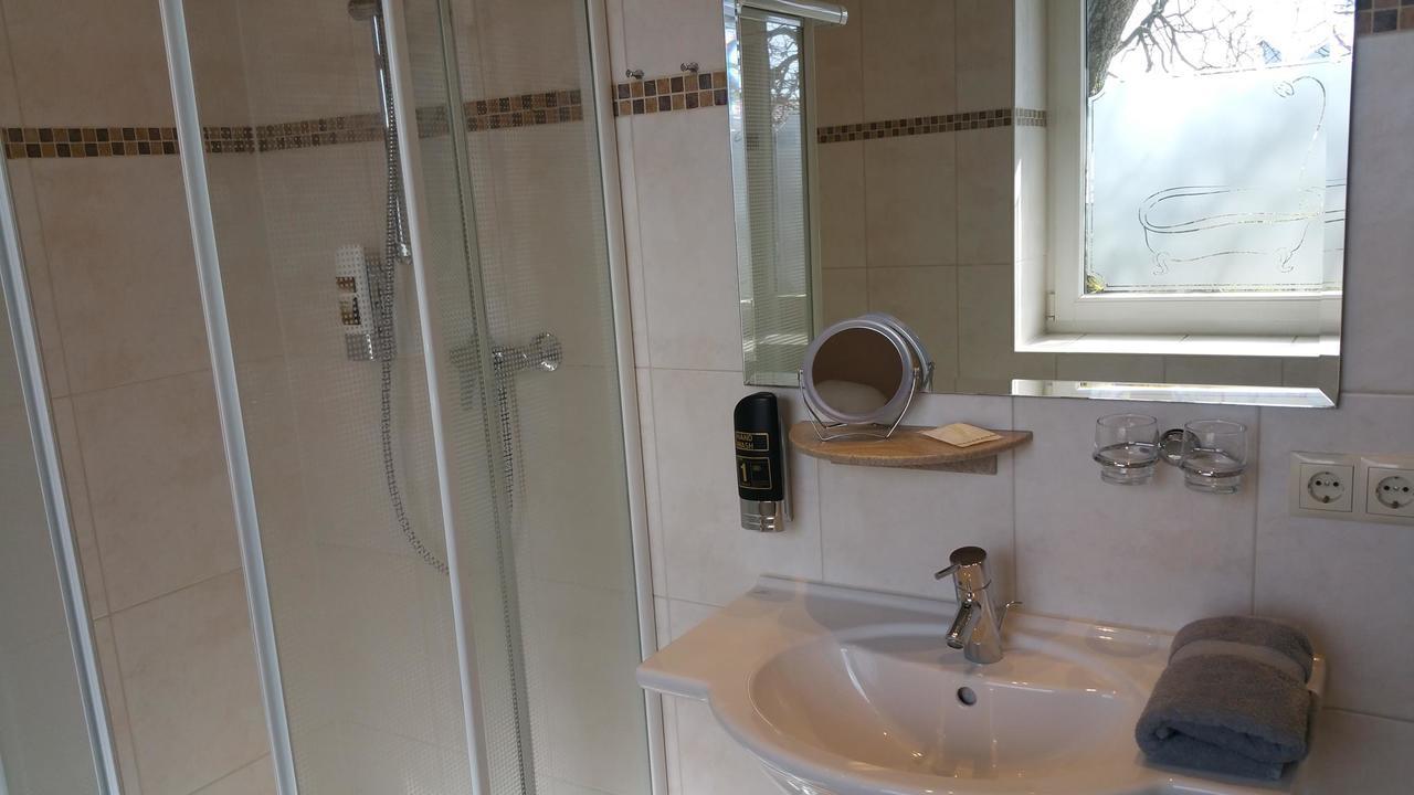 Hotel Knipper Lastrup エクステリア 写真