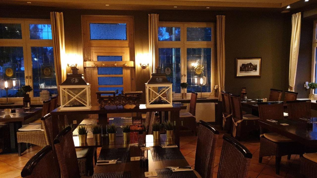 Hotel Knipper Lastrup エクステリア 写真